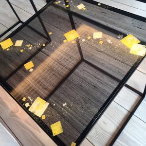 金彩のテーブル天板